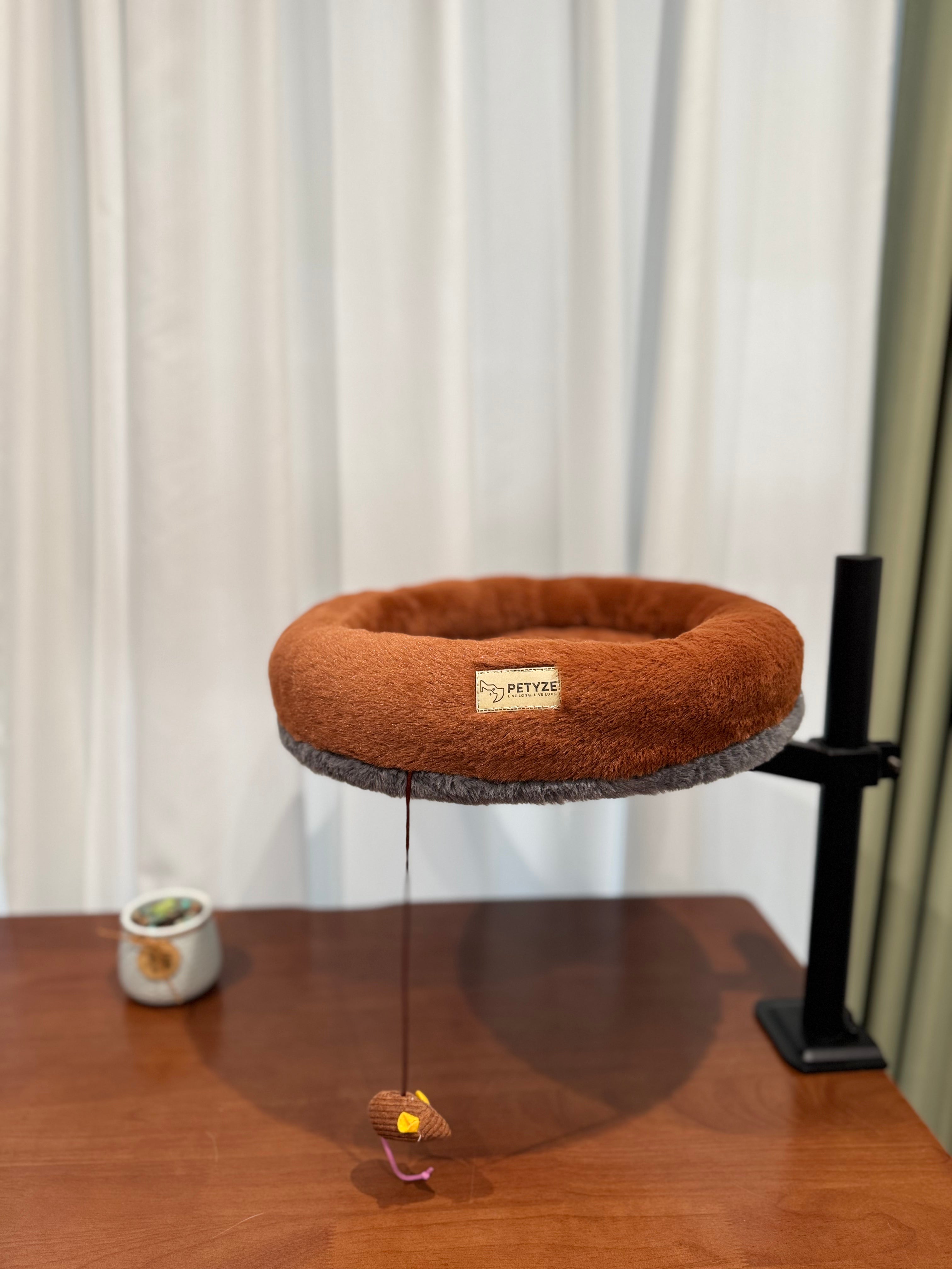 PETYZE Cat Desk Bed - Premium Sturdy Mount For Office & Home, 360° & Height Adjustable Cat Bed For Desk Attachment, Supports 20 lbs, Dual Use Floor & Desk Nest, Washable Stylish Two-tone Faux Fur